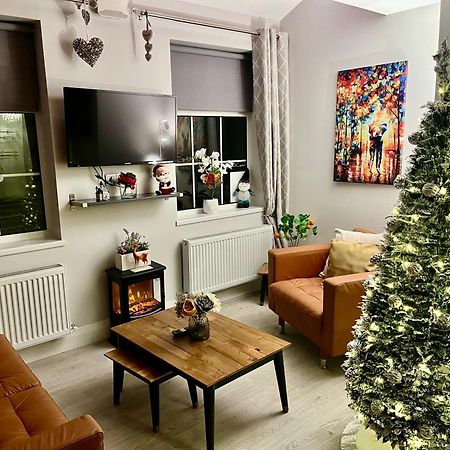 Trinity Apartments Four 1-Bedroom Apts Waterford City Centre エクステリア 写真
