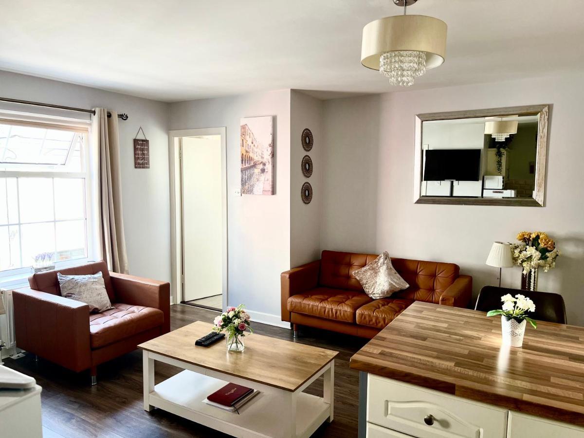 Trinity Apartments Four 1-Bedroom Apts Waterford City Centre エクステリア 写真