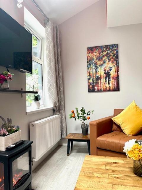 Trinity Apartments Four 1-Bedroom Apts Waterford City Centre エクステリア 写真